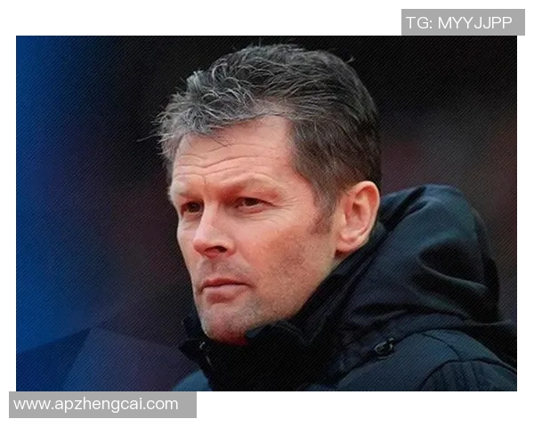 美媒:班凯罗与莫斯利矛盾日益加深,解雇教练是当前发展趋势 美媒:班凯罗与莫斯利矛盾日益加深,解雇教练是当前发展趋势