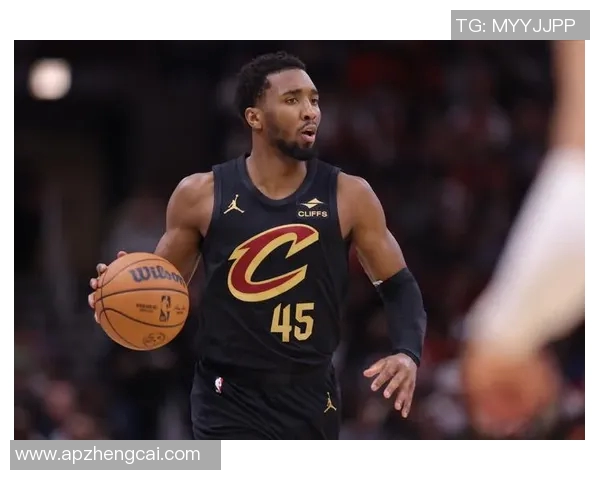 骑士队记：亨特因为膝盖挫伤，将继续缺席今天对阵篮网的比赛